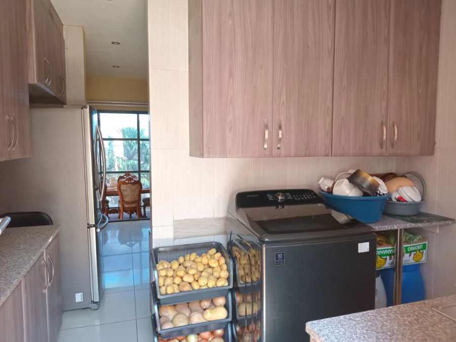 3 Bedroom Property for Sale in South Crest Gauteng