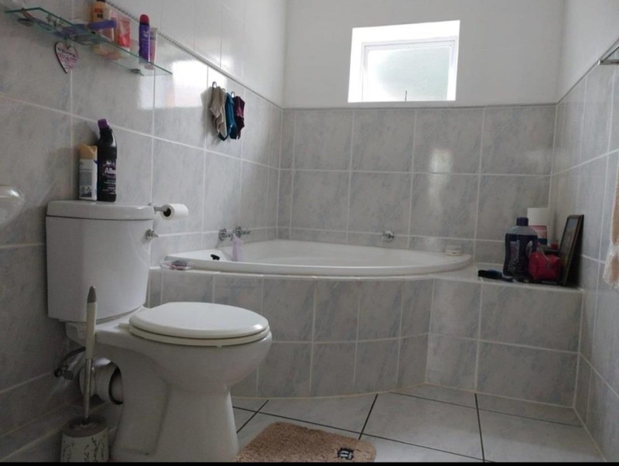 3 Bedroom Property for Sale in Winchester Hills Gauteng