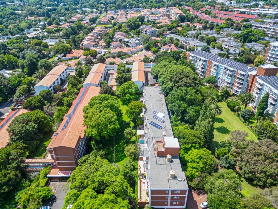 1 Bedroom Property for Sale in Hyde Park Gauteng