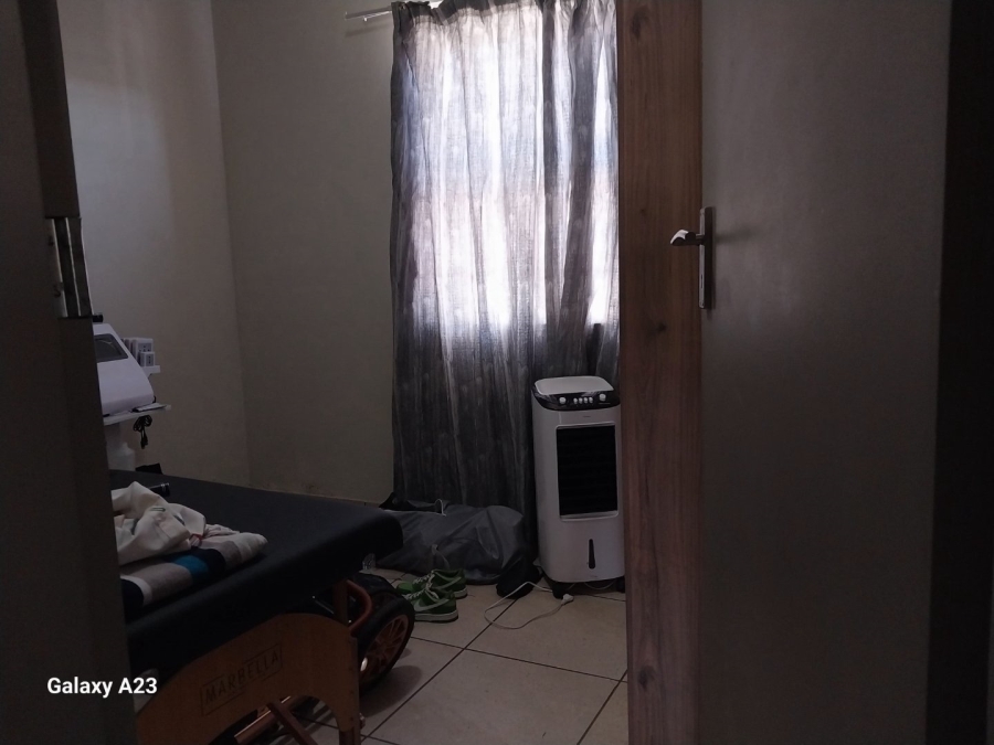 3 Bedroom Property for Sale in Albertsdal Gauteng