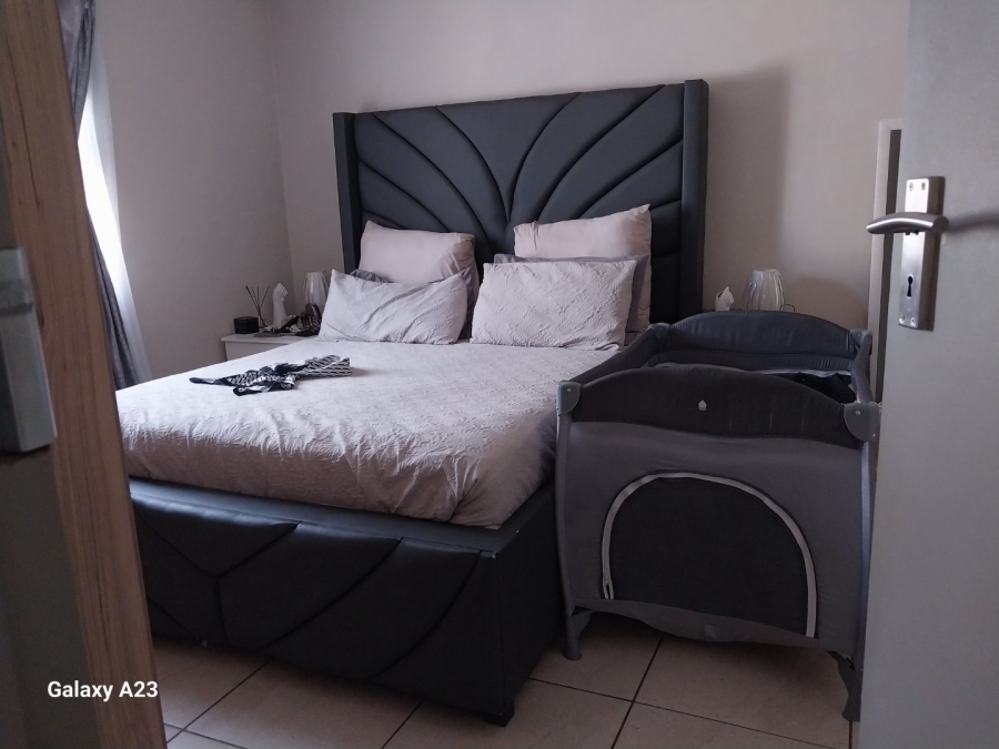 3 Bedroom Property for Sale in Albertsdal Gauteng