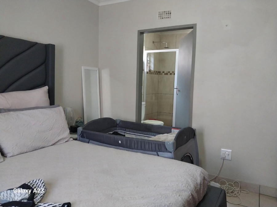 3 Bedroom Property for Sale in Albertsdal Gauteng