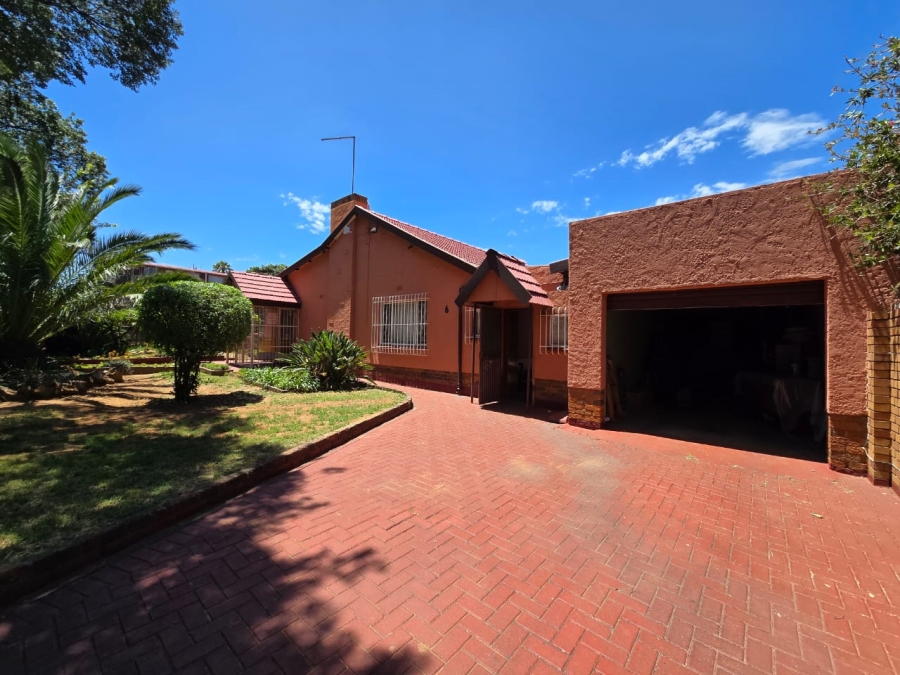 3 Bedroom Property for Sale in Ravensklip Gauteng