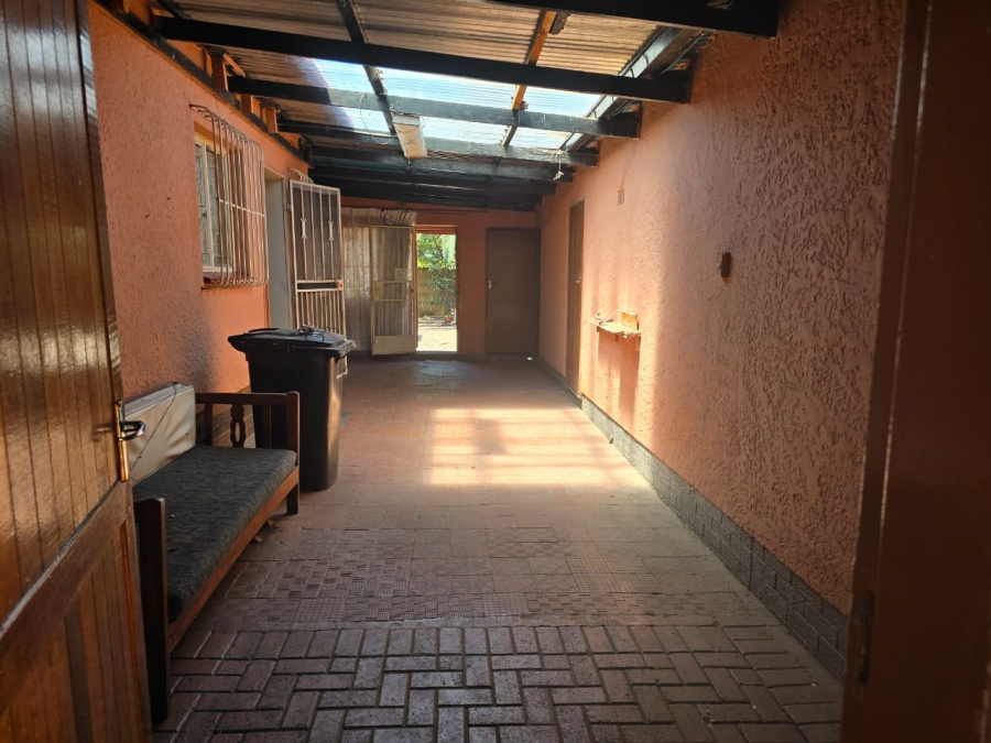 3 Bedroom Property for Sale in Ravensklip Gauteng