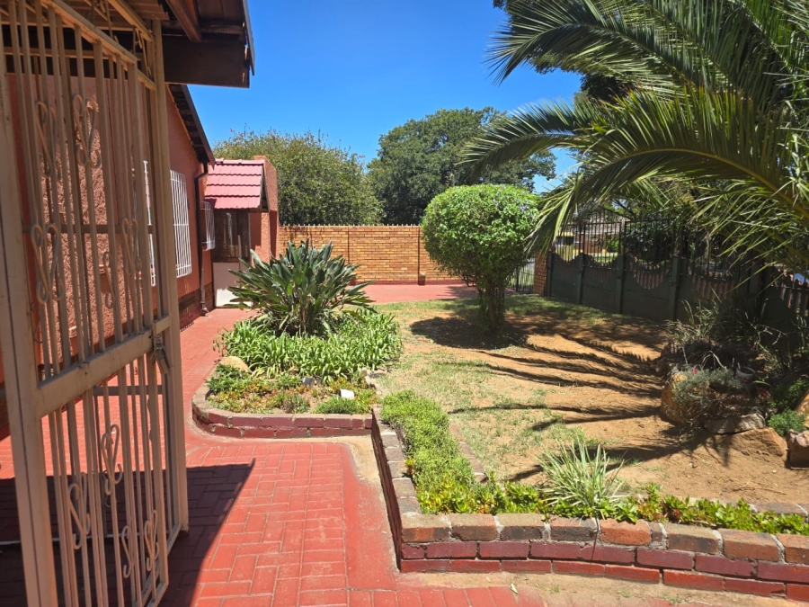 3 Bedroom Property for Sale in Ravensklip Gauteng