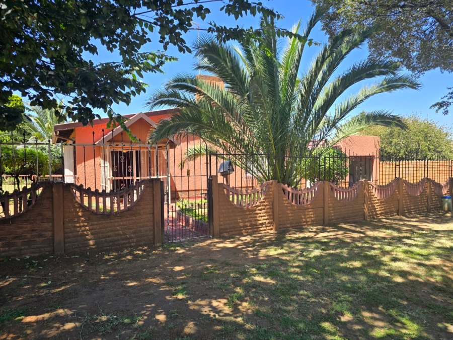 3 Bedroom Property for Sale in Ravensklip Gauteng