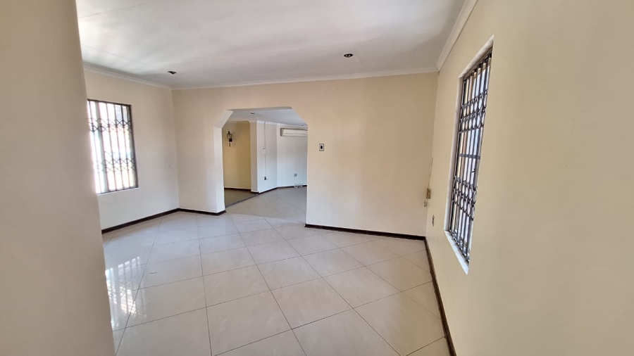 4 Bedroom Property for Sale in The Reeds Gauteng