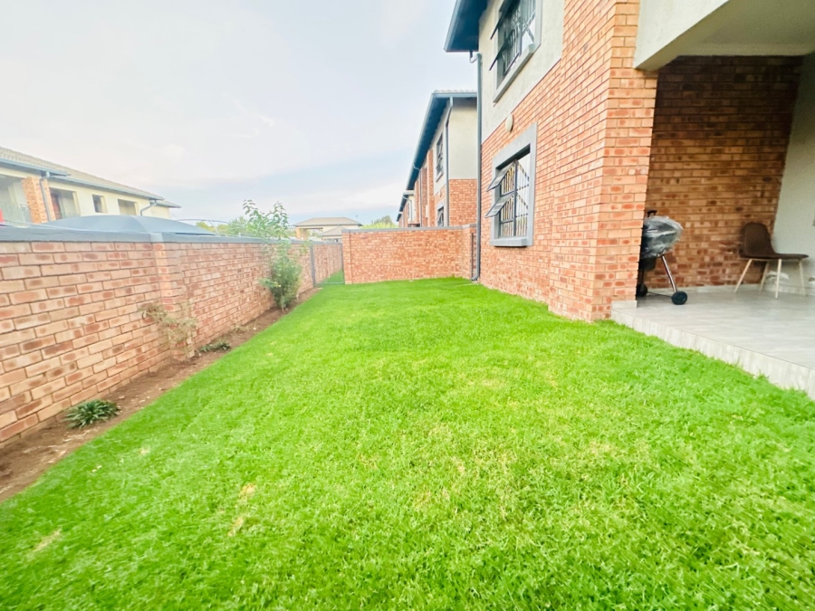 To Let 2 Bedroom Property for Rent in Carlswald Gauteng