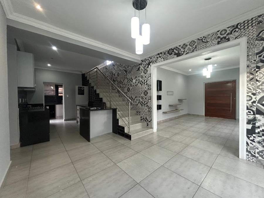 4 Bedroom Property for Sale in Sagewood Gauteng