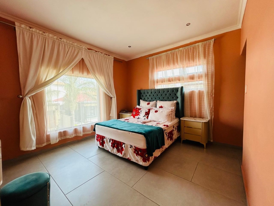 To Let 4 Bedroom Property for Rent in Sagewood Gauteng