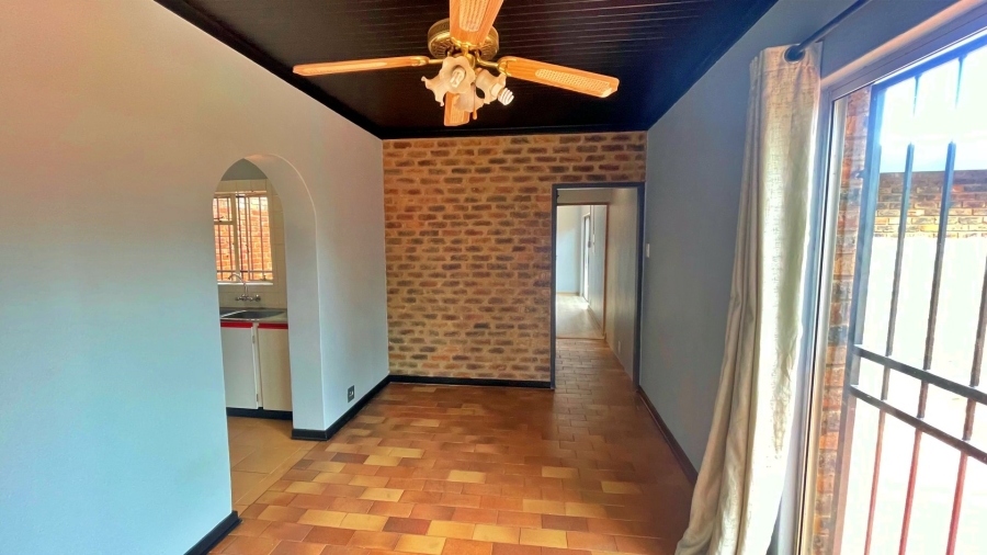 To Let 3 Bedroom Property for Rent in Monument Park Gauteng