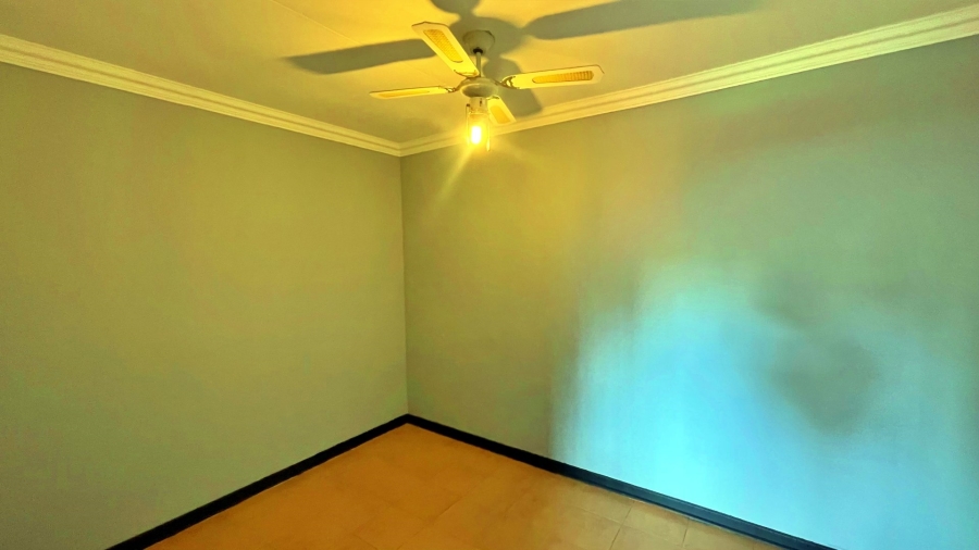 To Let 3 Bedroom Property for Rent in Monument Park Gauteng