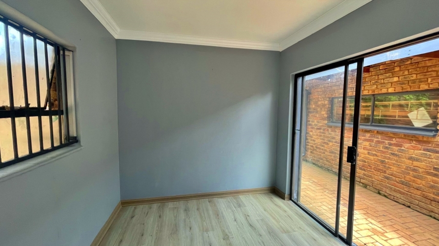 To Let 3 Bedroom Property for Rent in Monument Park Gauteng