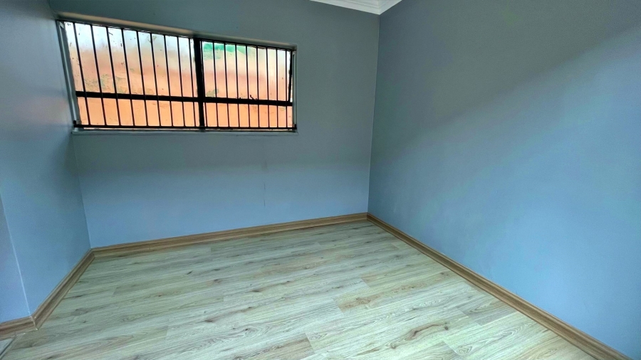 To Let 3 Bedroom Property for Rent in Monument Park Gauteng