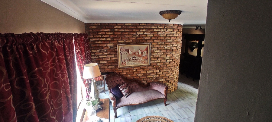 3 Bedroom Property for Sale in Vanderbijlpark SE 4 Gauteng