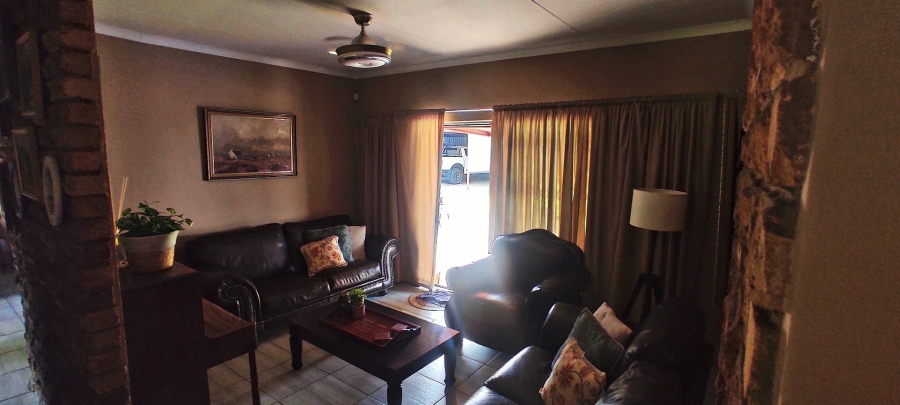 3 Bedroom Property for Sale in Vanderbijlpark SE 4 Gauteng