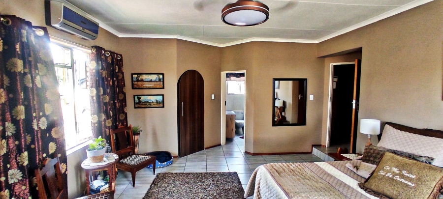 3 Bedroom Property for Sale in Vanderbijlpark SE 4 Gauteng