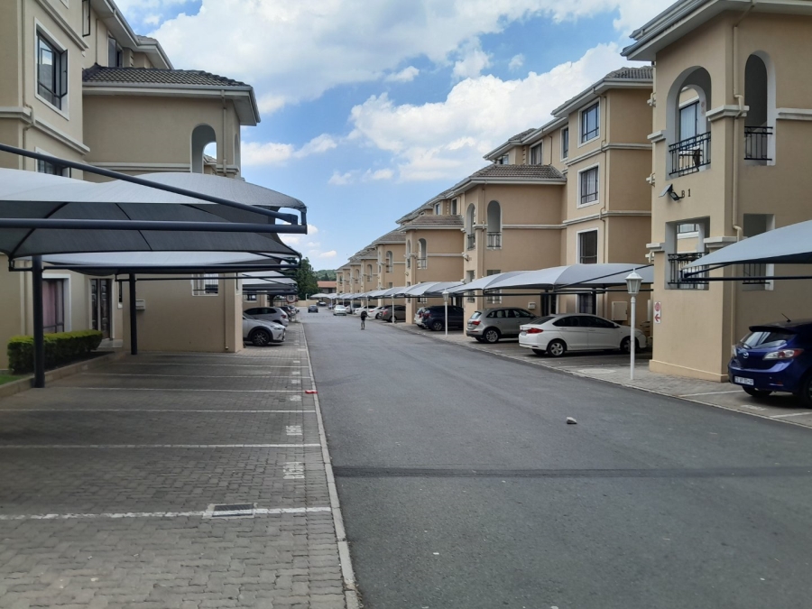 2 Bedroom Property for Sale in Carlswald Gauteng