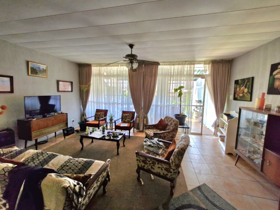 3 Bedroom Property for Sale in Sinoville Gauteng