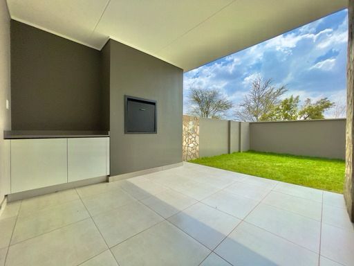 To Let 3 Bedroom Property for Rent in The Polofields Gauteng