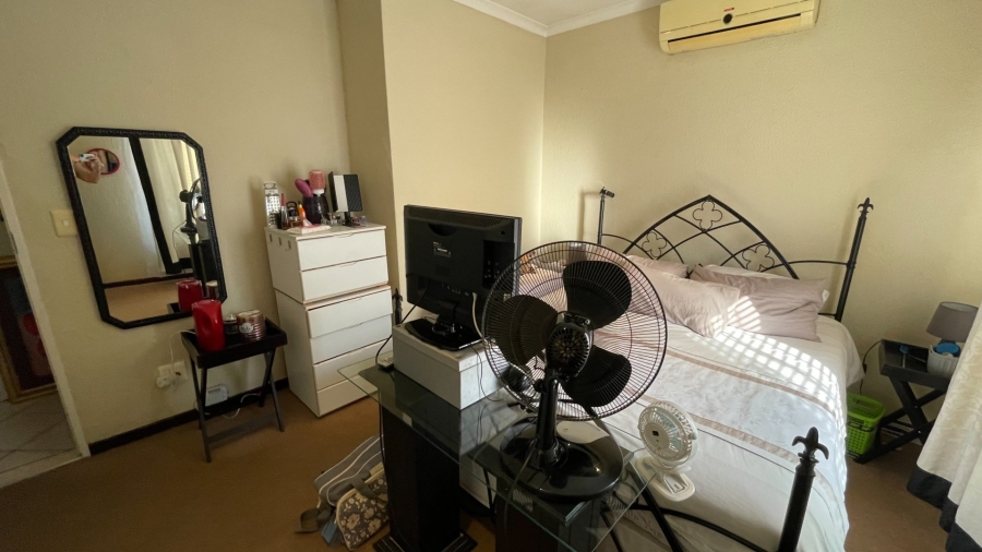 2 Bedroom Property for Sale in Annlin Gauteng