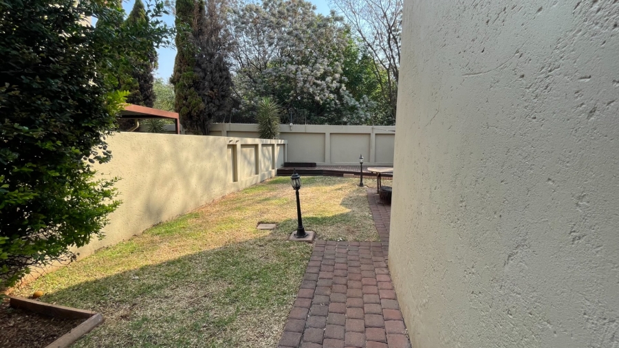 2 Bedroom Property for Sale in Annlin Gauteng