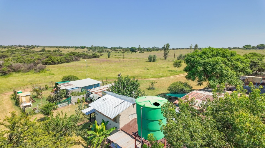 20 Bedroom Property for Sale in Lusthof Gauteng