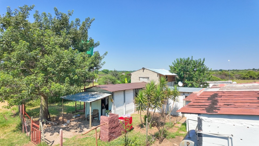 20 Bedroom Property for Sale in Lusthof Gauteng