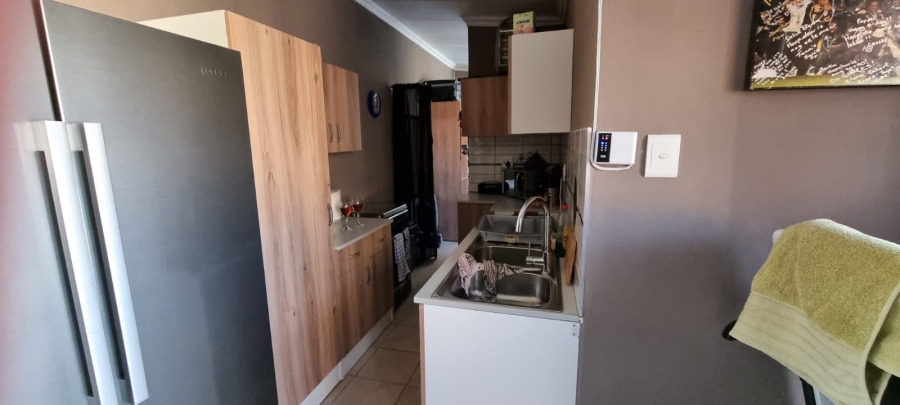 To Let 1 Bedroom Property for Rent in Rynfield Gauteng