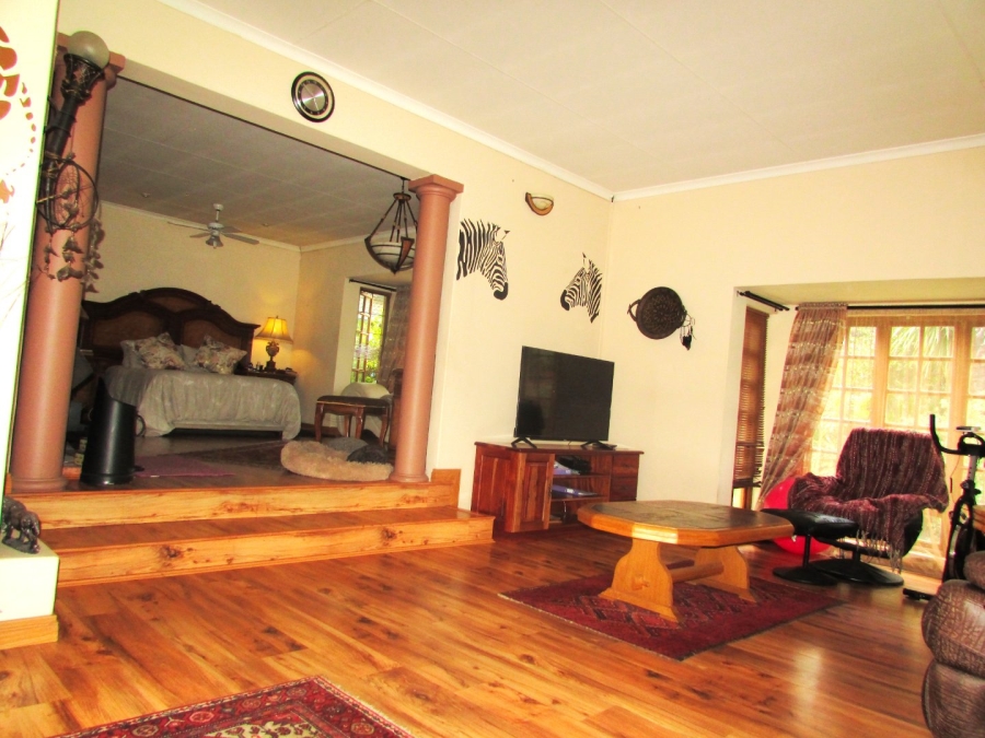 4 Bedroom Property for Sale in Vanderbijlpark SW 5 Gauteng