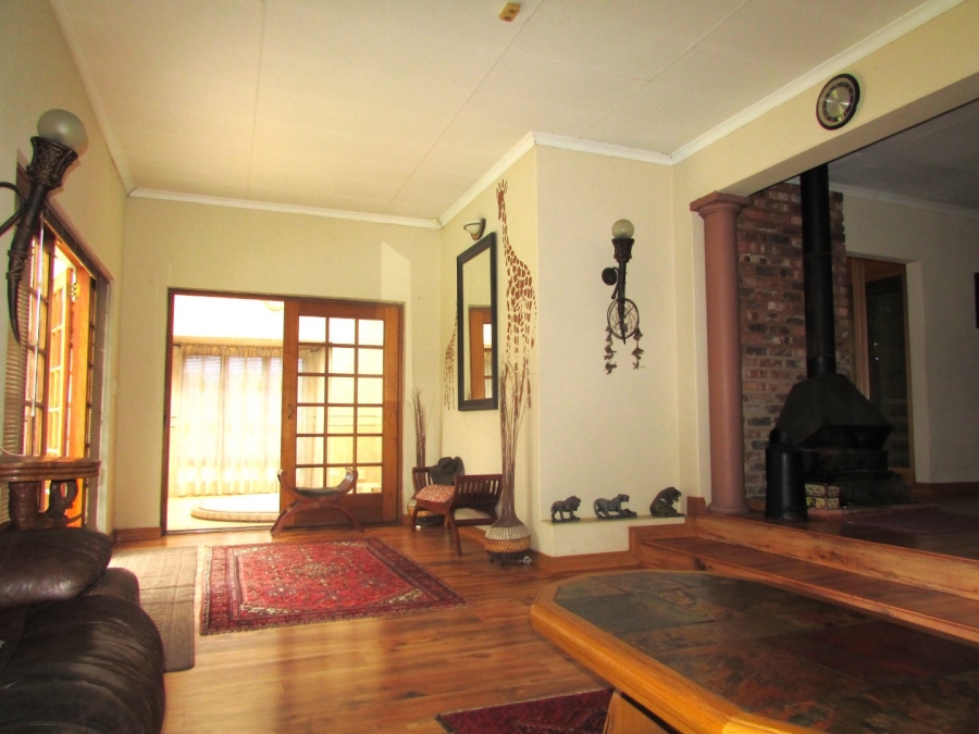 4 Bedroom Property for Sale in Vanderbijlpark SW 5 Gauteng