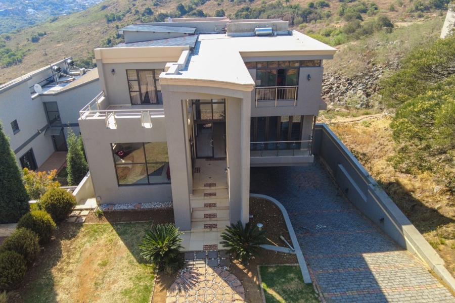 5 Bedroom Property for Sale in Bassonia Estate Gauteng