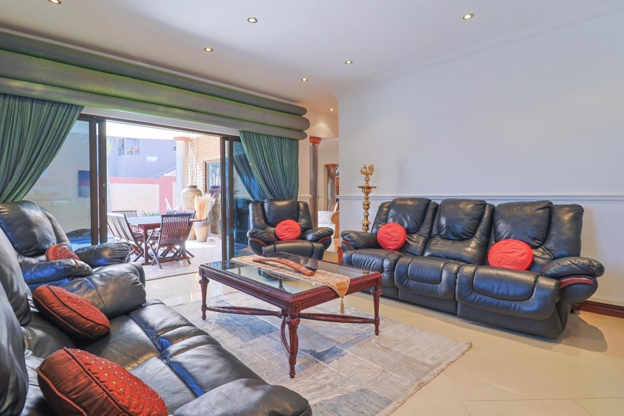 5 Bedroom Property for Sale in Bassonia Estate Gauteng