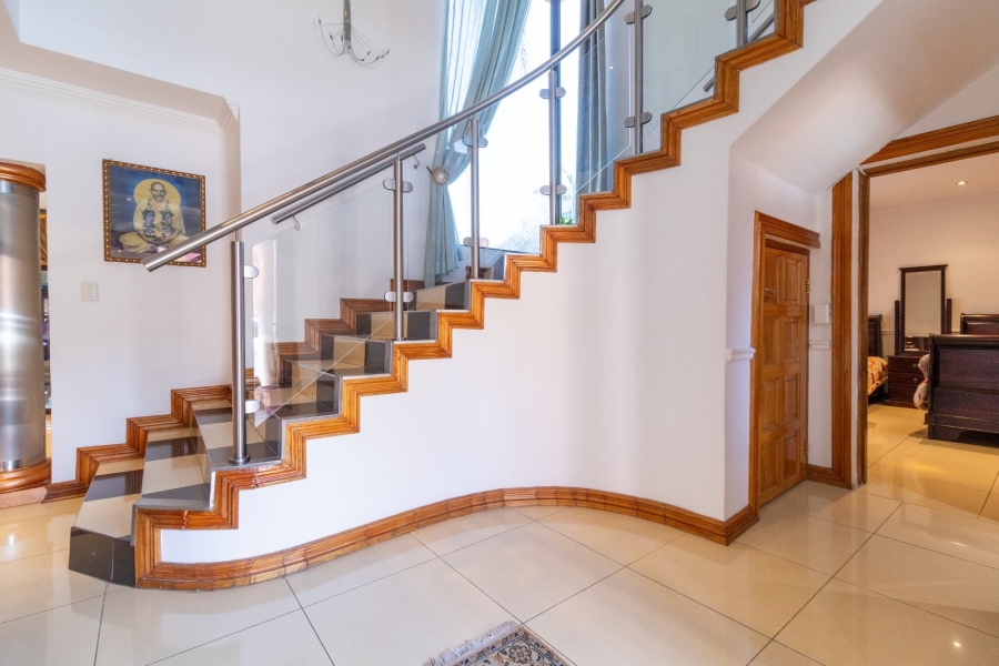 5 Bedroom Property for Sale in Bassonia Estate Gauteng