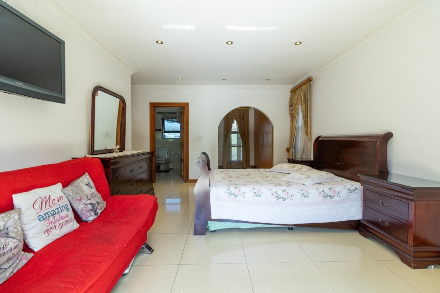 5 Bedroom Property for Sale in Bassonia Estate Gauteng