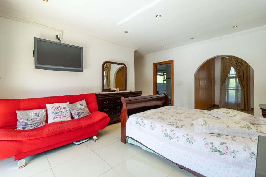 5 Bedroom Property for Sale in Bassonia Estate Gauteng