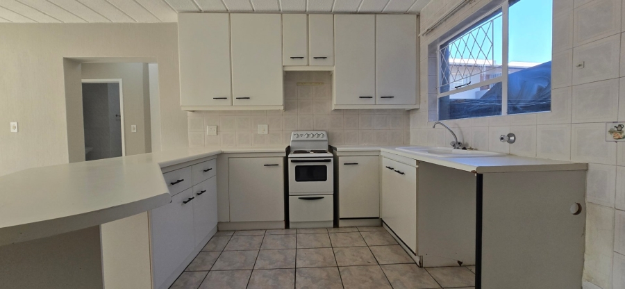 2 Bedroom Property for Sale in Raceview Gauteng