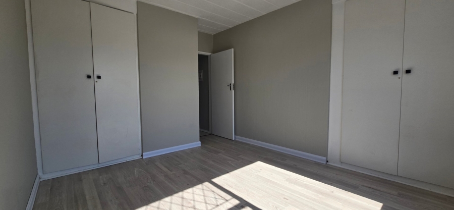 2 Bedroom Property for Sale in Raceview Gauteng