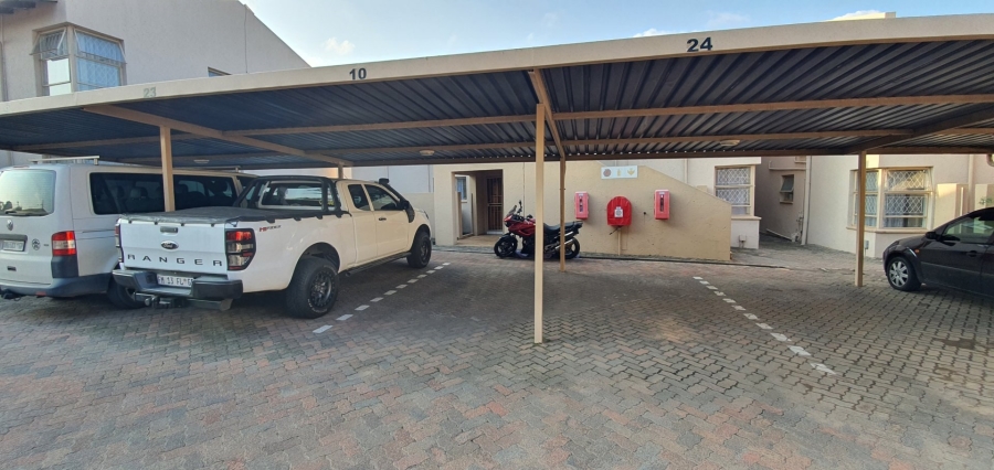 To Let 2 Bedroom Property for Rent in Raceview Gauteng