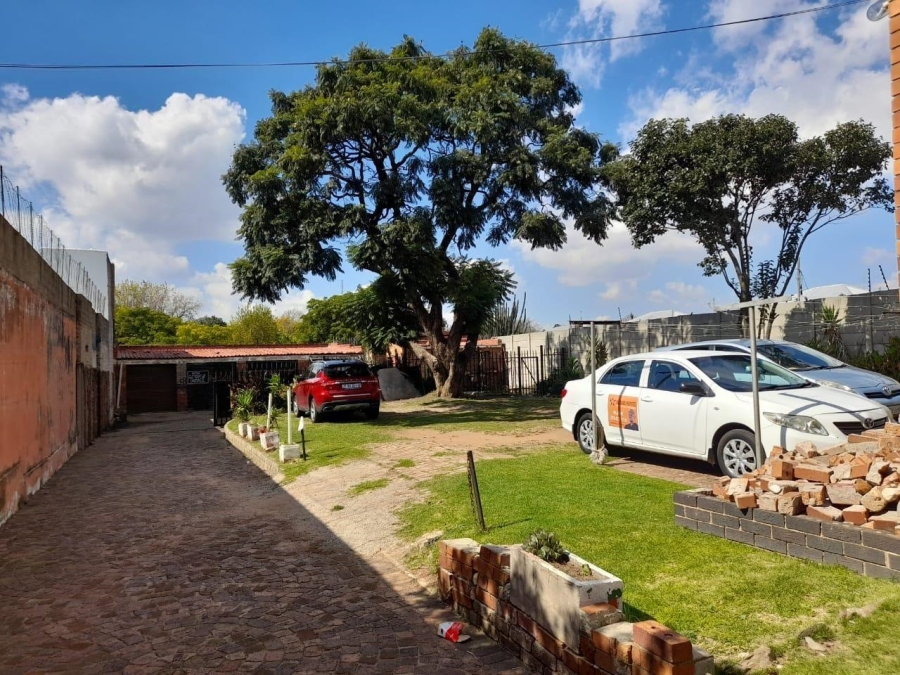  Bedroom Property for Sale in Rosettenville Gauteng