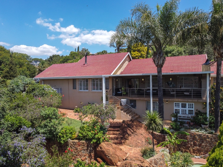 3 Bedroom Property for Sale in Glenvista Gauteng