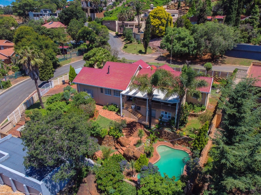 3 Bedroom Property for Sale in Glenvista Gauteng