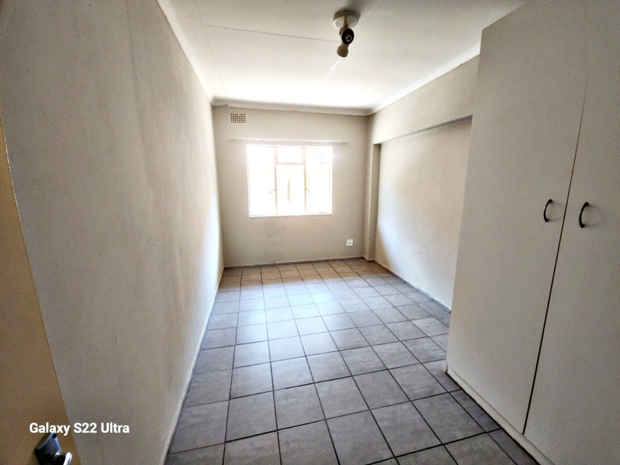 To Let 1 Bedroom Property for Rent in Birchleigh North Gauteng