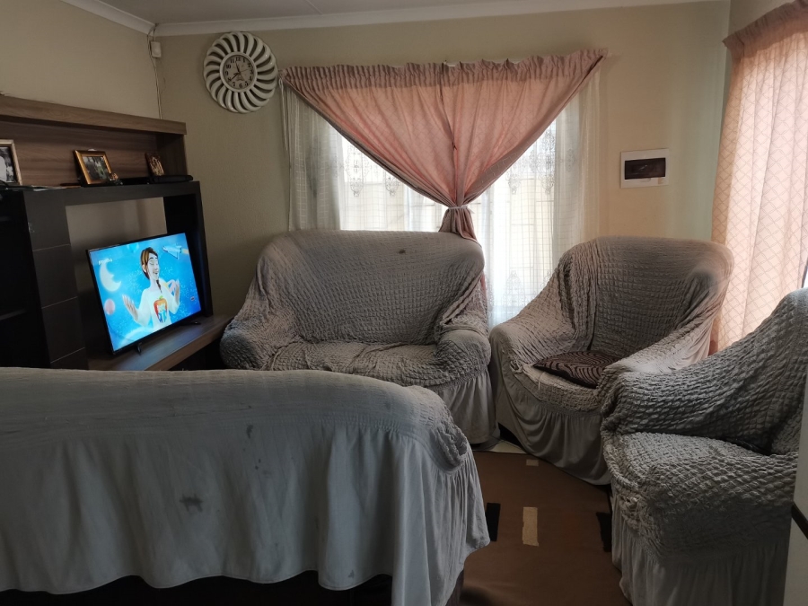 3 Bedroom Property for Sale in Soshanguve VV Gauteng