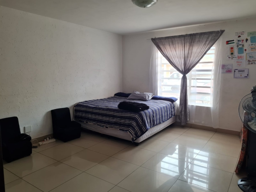  Bedroom Property for Sale in Lenasia South Gauteng