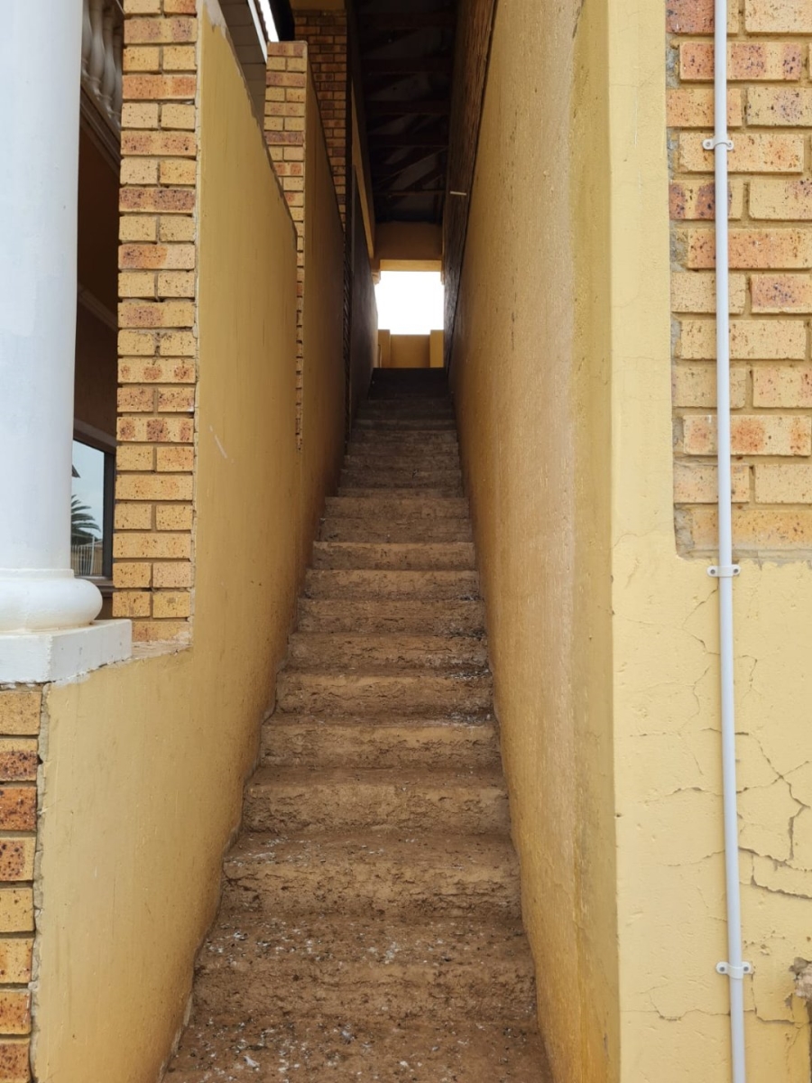  Bedroom Property for Sale in Lenasia South Gauteng