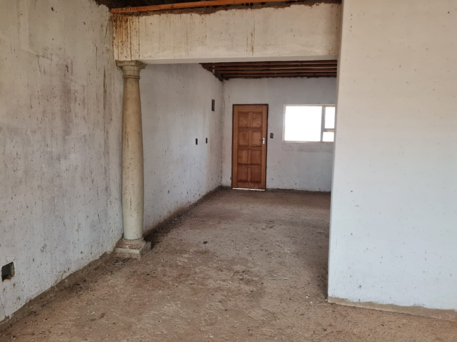  Bedroom Property for Sale in Lenasia South Gauteng