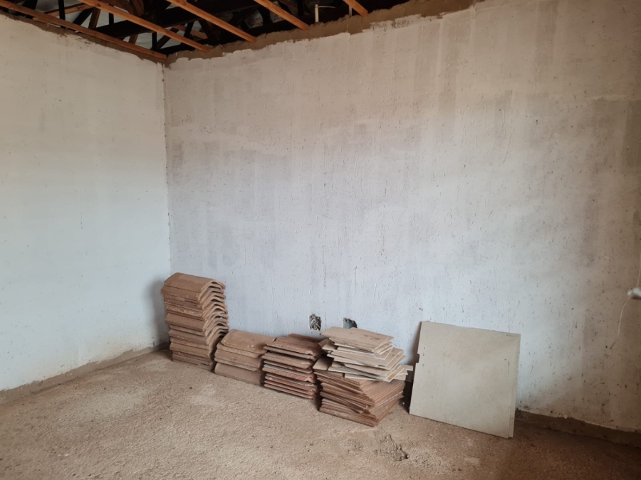  Bedroom Property for Sale in Lenasia South Gauteng