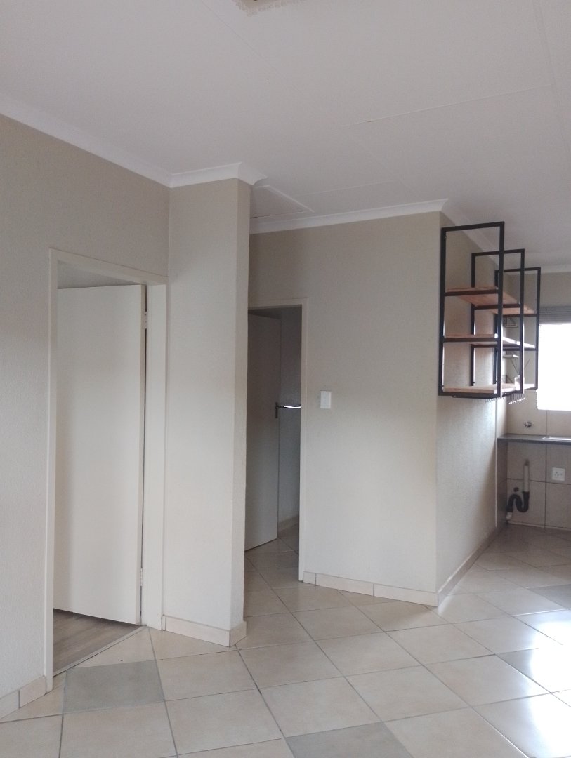 2 Bedroom Property for Sale in Danville Gauteng