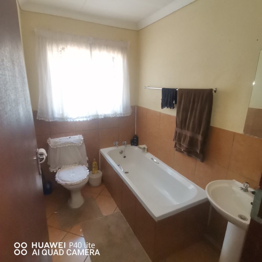 3 Bedroom Property for Sale in Soshanguve XX Gauteng